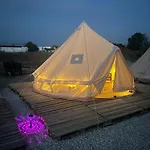 Meme Glamping Lyxtält