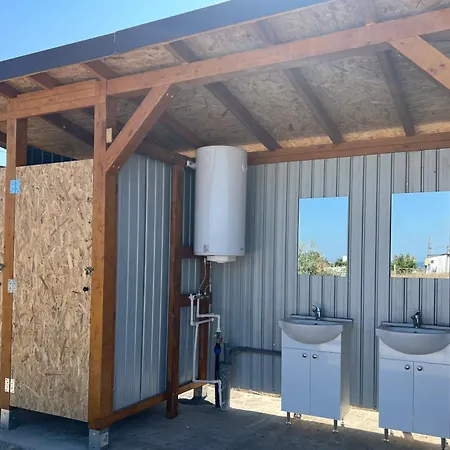 Luxussátor Meme Glamping *