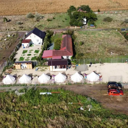 Luxussátor Meme Glamping Corbu