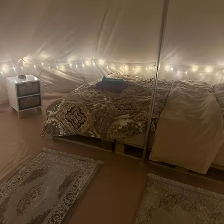Meme Glamping * Corbu