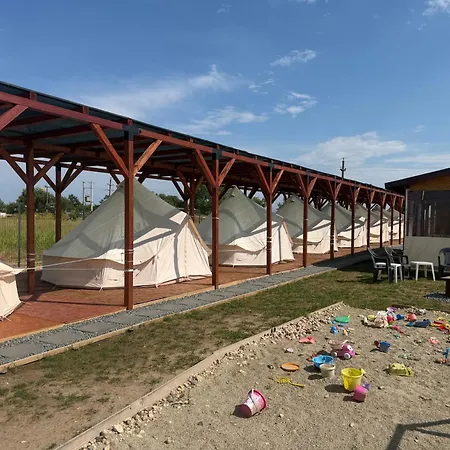 Meme Glamping Luxussátor Corbu