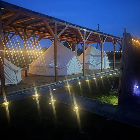 Meme Glamping Luxussátor Corbu